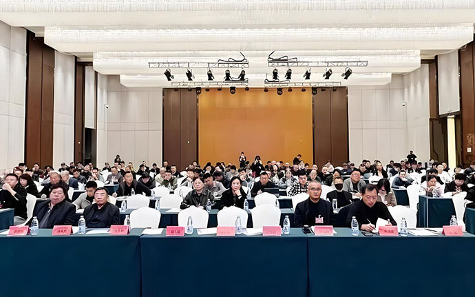 黎明重工協(xié)辦2025年中國(guó)活性炭行業(yè)年會(huì)，