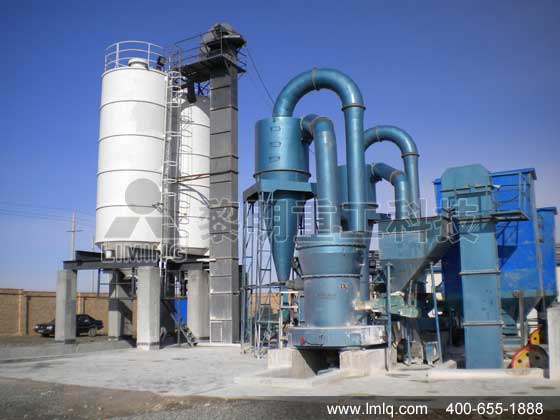 在新疆烏魯木齊的磨粉生產(chǎn)現(xiàn)場